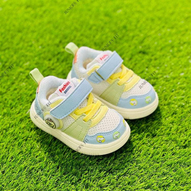 Sky Blue with Yellow Laces Shoes SH7039A