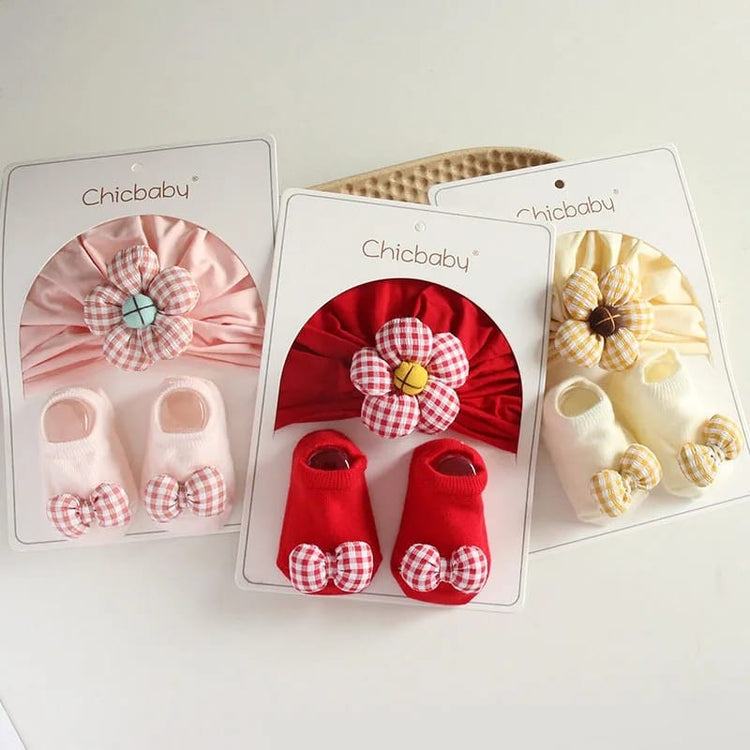 CB Pink Cap and Booties Set CP5067B