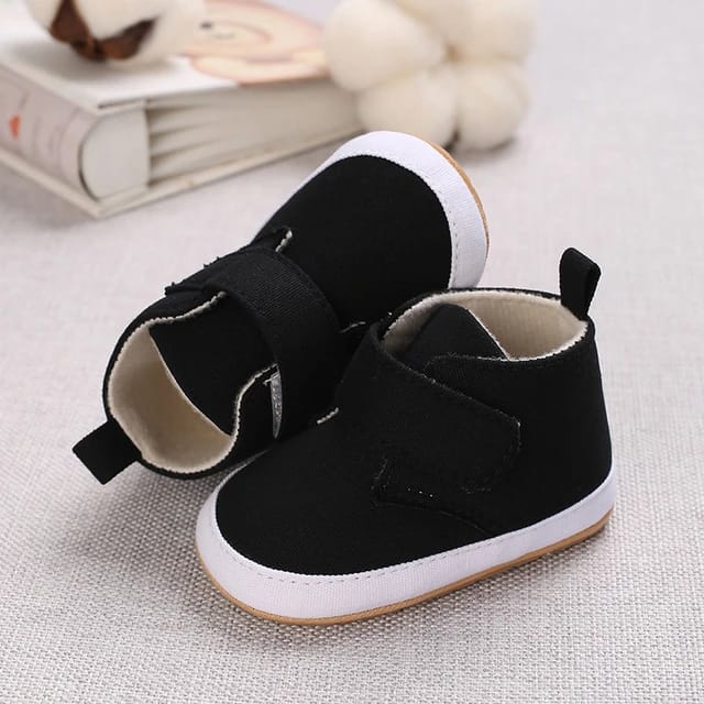 Black Baby Casual Booties BTS9110A