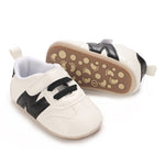 White & Black Baby Shoes SH7120B