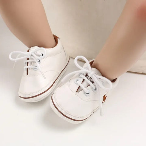 White Booties BTS9077B