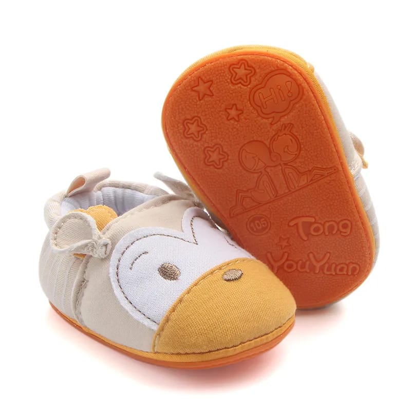 TYY Winking Shoes SH7018