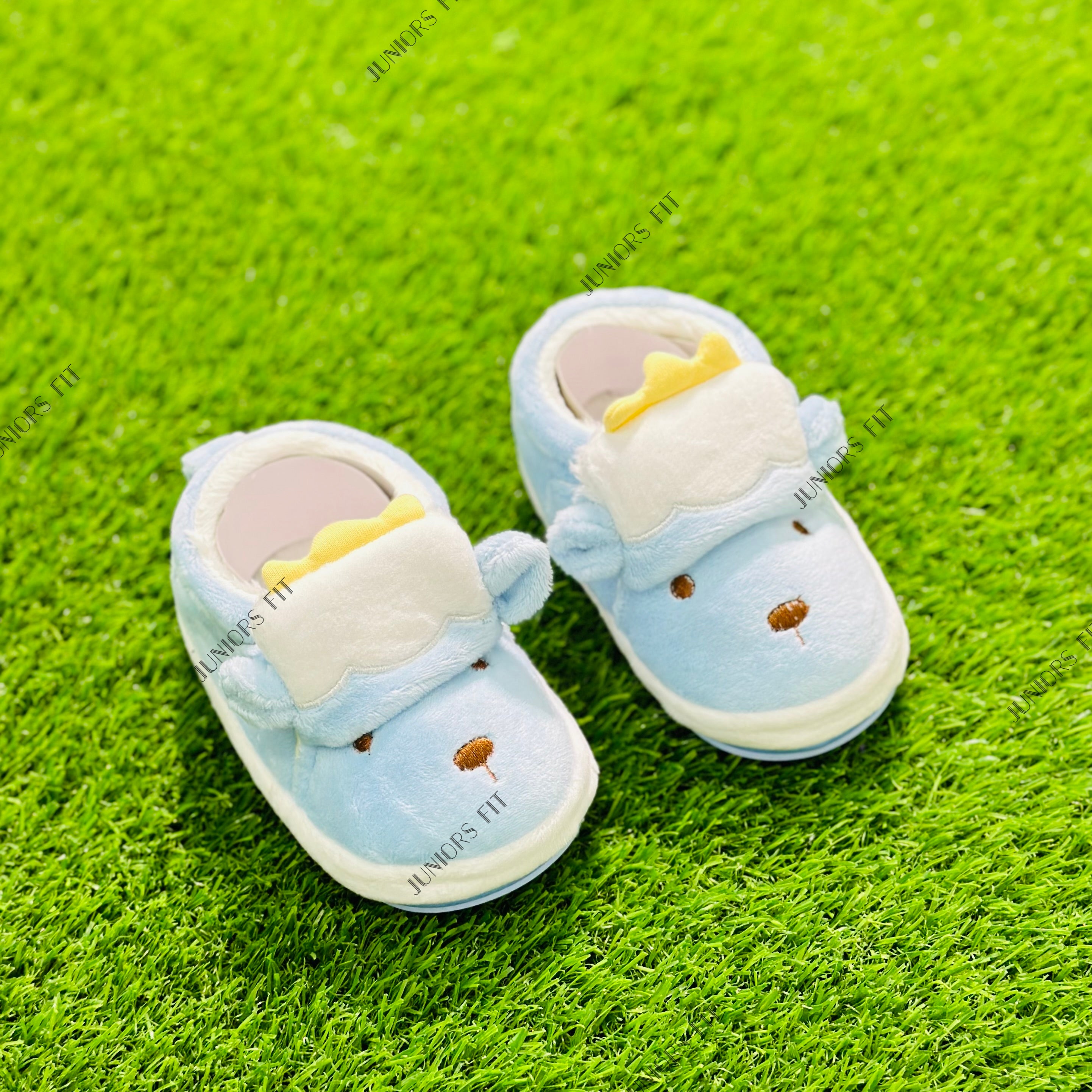 TYY Sky Blue & White Shoes SH7015A – Juniors Fit