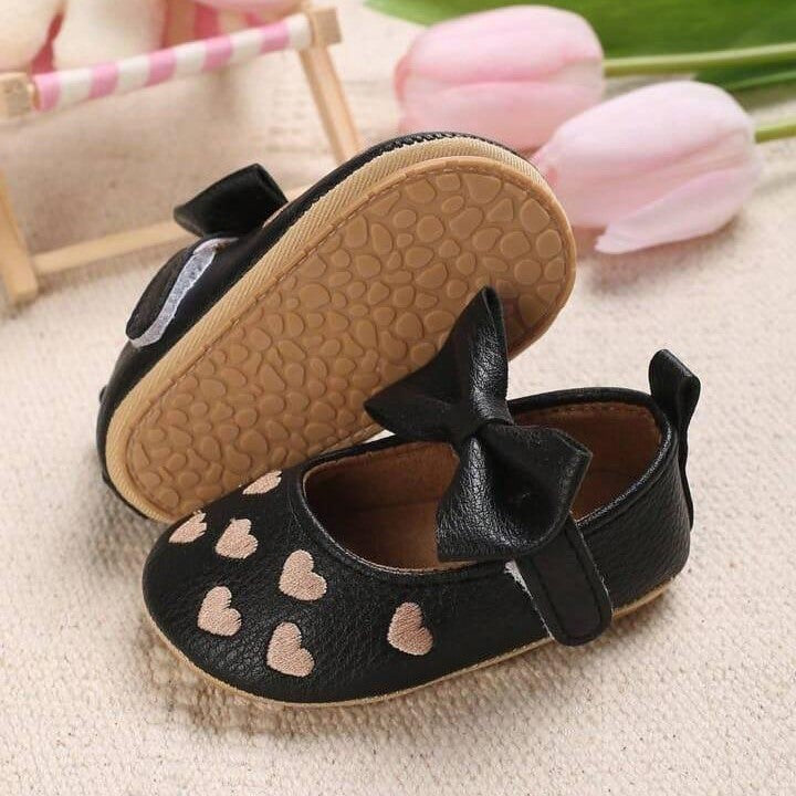 Black Heart Design Shoes SH7087B