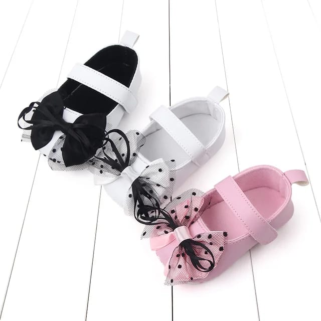 White Top Bow Soft Sole Booties BTS9009C