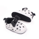 White & Black Baby Crib Shoe Toddler Loafers Cute Bows Sneakers Booties BTS9096A