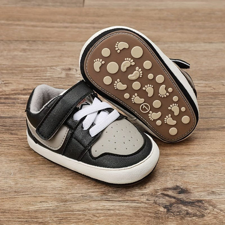 Gray & Black Shoes SH7075A