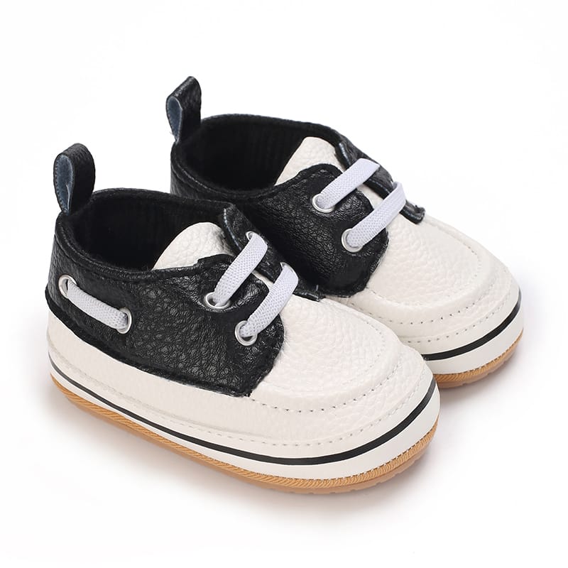 White & Black Shoes SH7085B